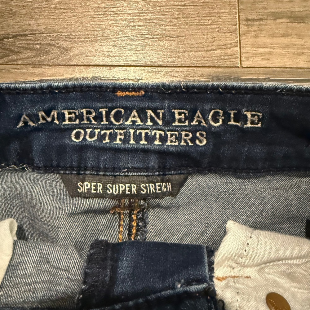 American Eagle Hi-Rise Shortie Denim Shorts Dark Wash Distressed Super Stretch 0 - Picture 4 of 11